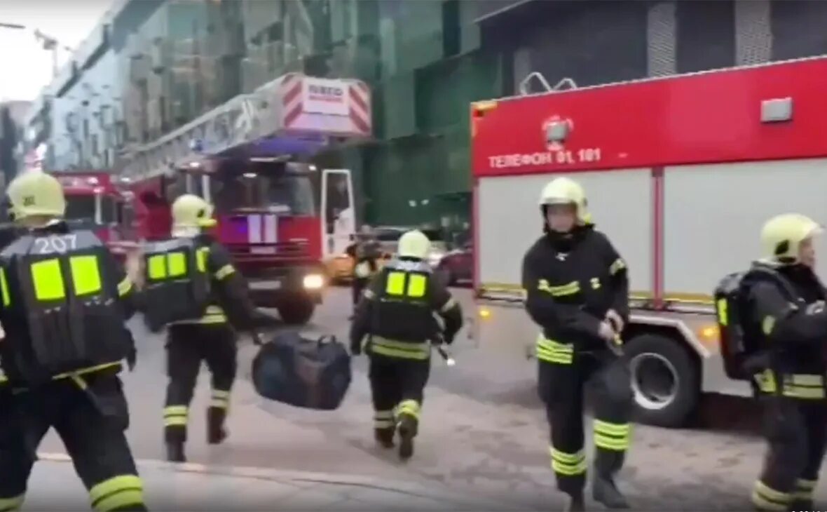 Что случилось в москва сити сегодня. Москва башня Федерация пожар. Пожар в Москва Сити 2012. Пожары башня Федерация 2012. Москва Сити горит сейчас.