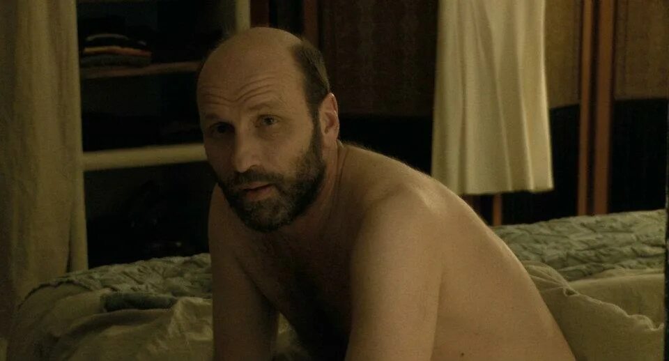 аделин ребейляр хроники французской. хроники французской семьи 2012. хроники французской семьи 2012. матиас меллул 18. лейла денио в хроники французской семьи.