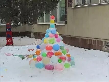 Украсим елку снегом
