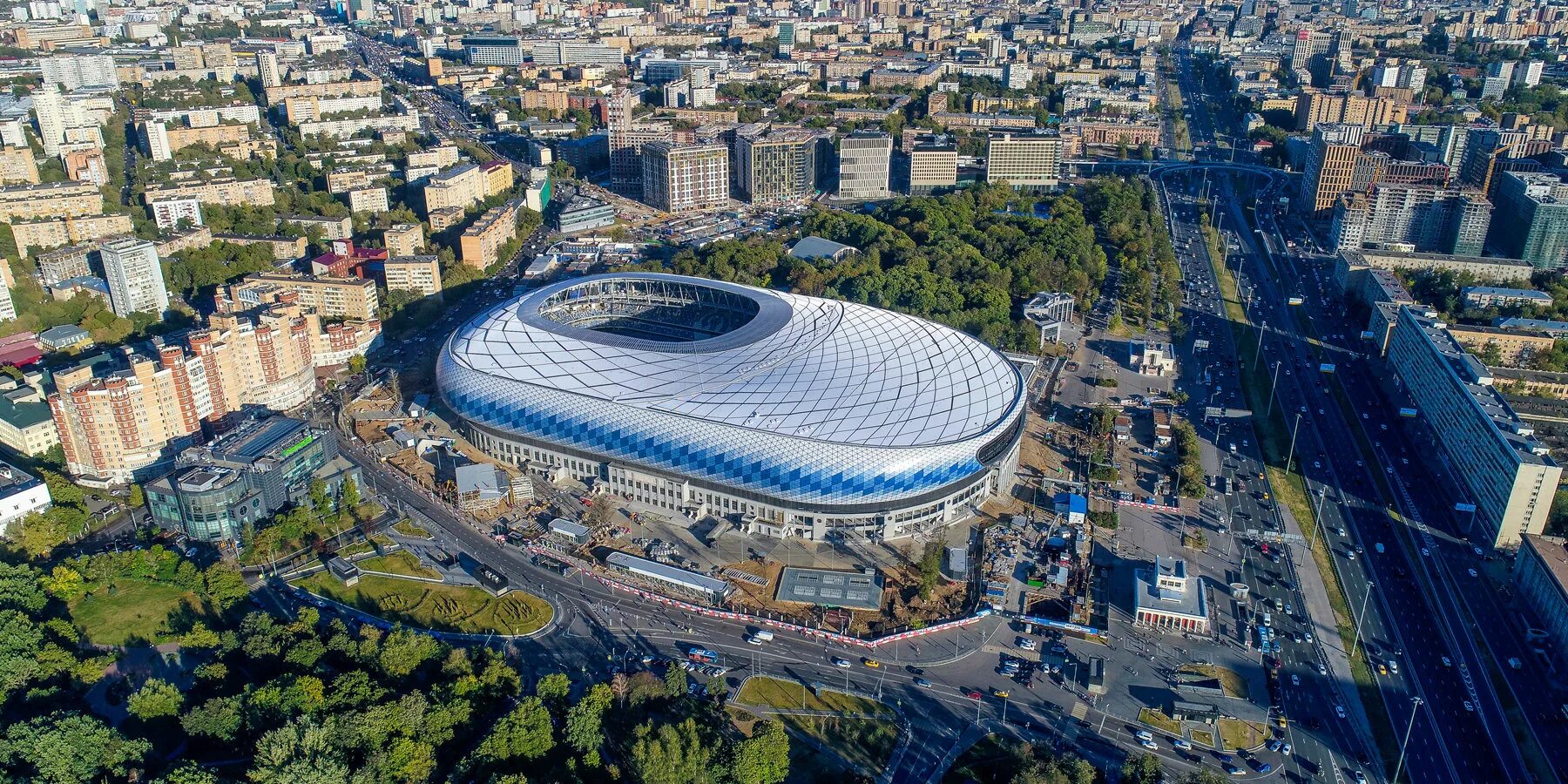 Стадион Динамо Москва. Стадион Динамо Арена Москва. ВТБ Арена стадион Динамо. Центральный стадион «Динамо» имени Льва Яшина. Сколько вмещает стадион динамо