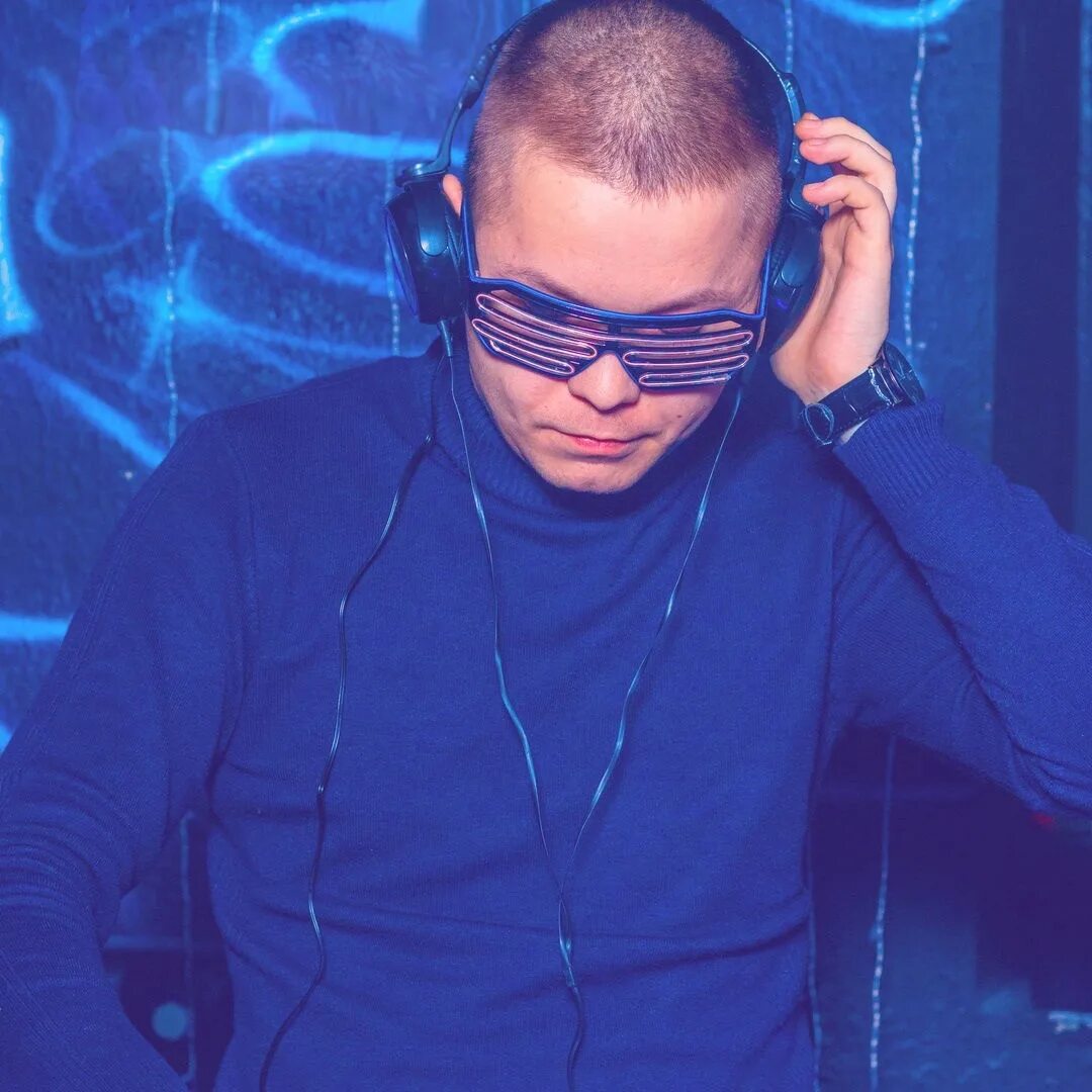 Impulse remix. Dj impulse. dj impulse фото. kiki solvej диджей. miss_impulse_official.