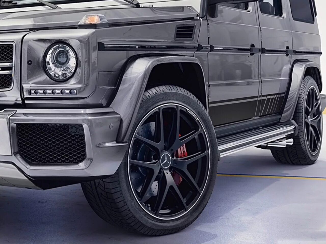 Диски g class. Mercedes g r21 amg. мерседес гелендваген 20. mercedes w463 диски r20. диски на гелендваген r20 amg.