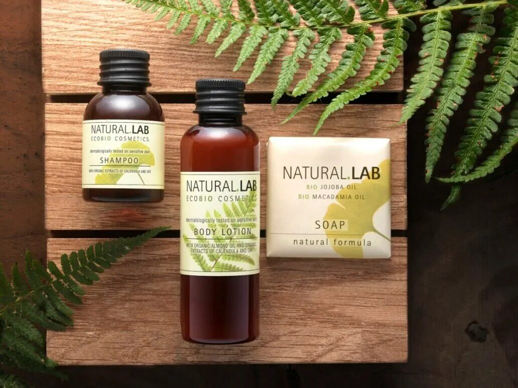 Bio natural. Bio Eco косметика. Косметика Lab. Итальянская косметика Lab. Итальянская косметика био.