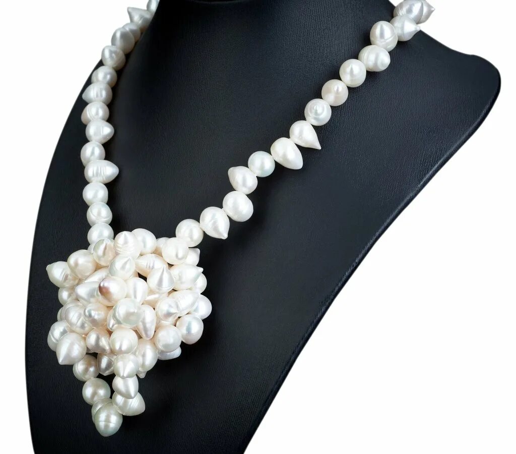 Украшения из жемчуга. Адамас жемчуг ожерелье. Украшение на шею с жемчугом. Бусы из крупного жемчуга. Бижутерия с жемчугом.