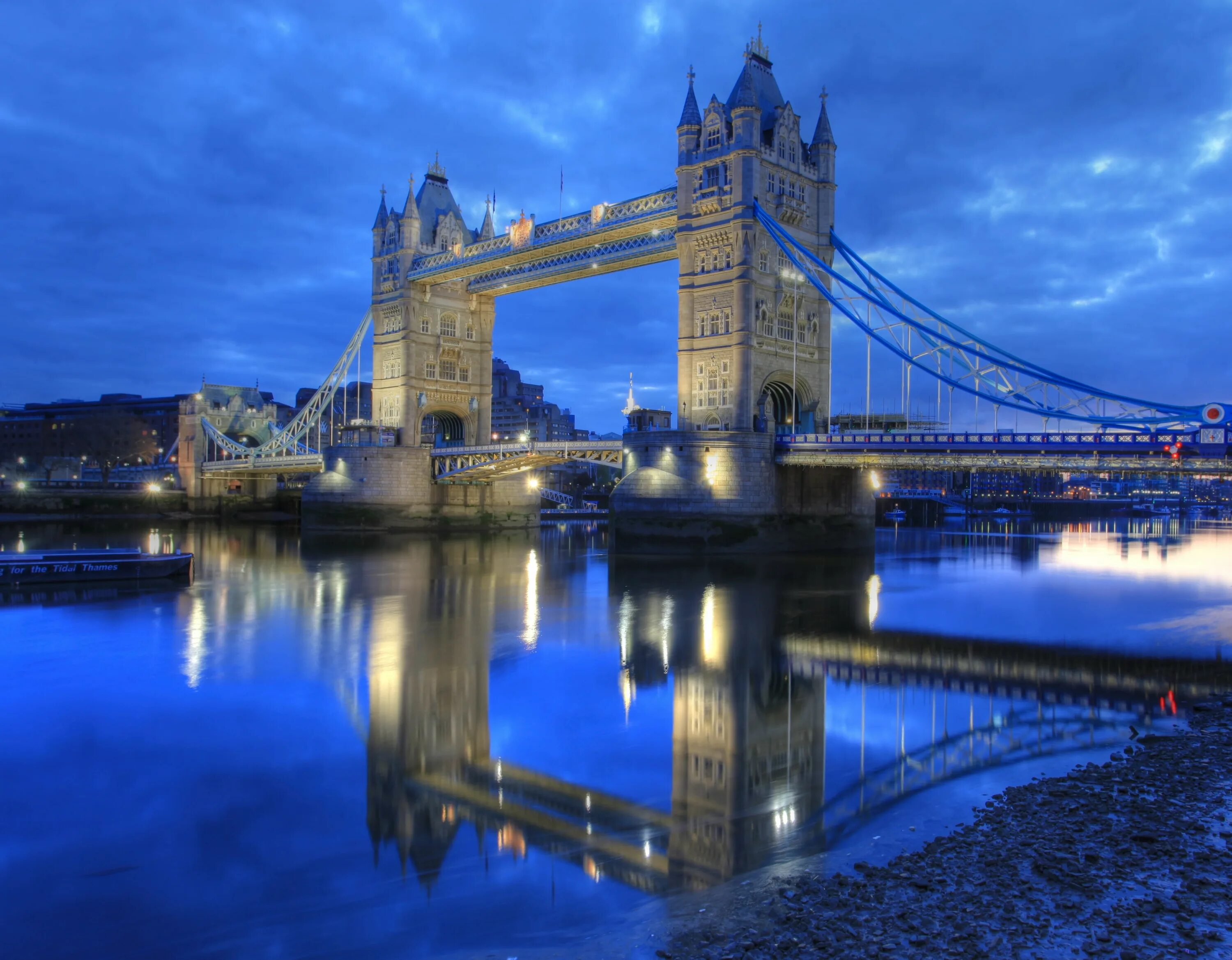 Мост Темза Тауэр. Лондон,Темза,Лондонский мост. Река Темза в Великобритании. Достопримечательности Великобритании Темза. Visited great britain