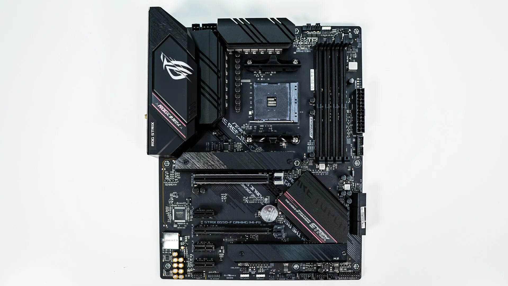 Asus b550 gaming xe. B550 ROG Strix. ROG Strix b550-f. ASUS Strix b550. ASUS Strix b550-f Gaming.