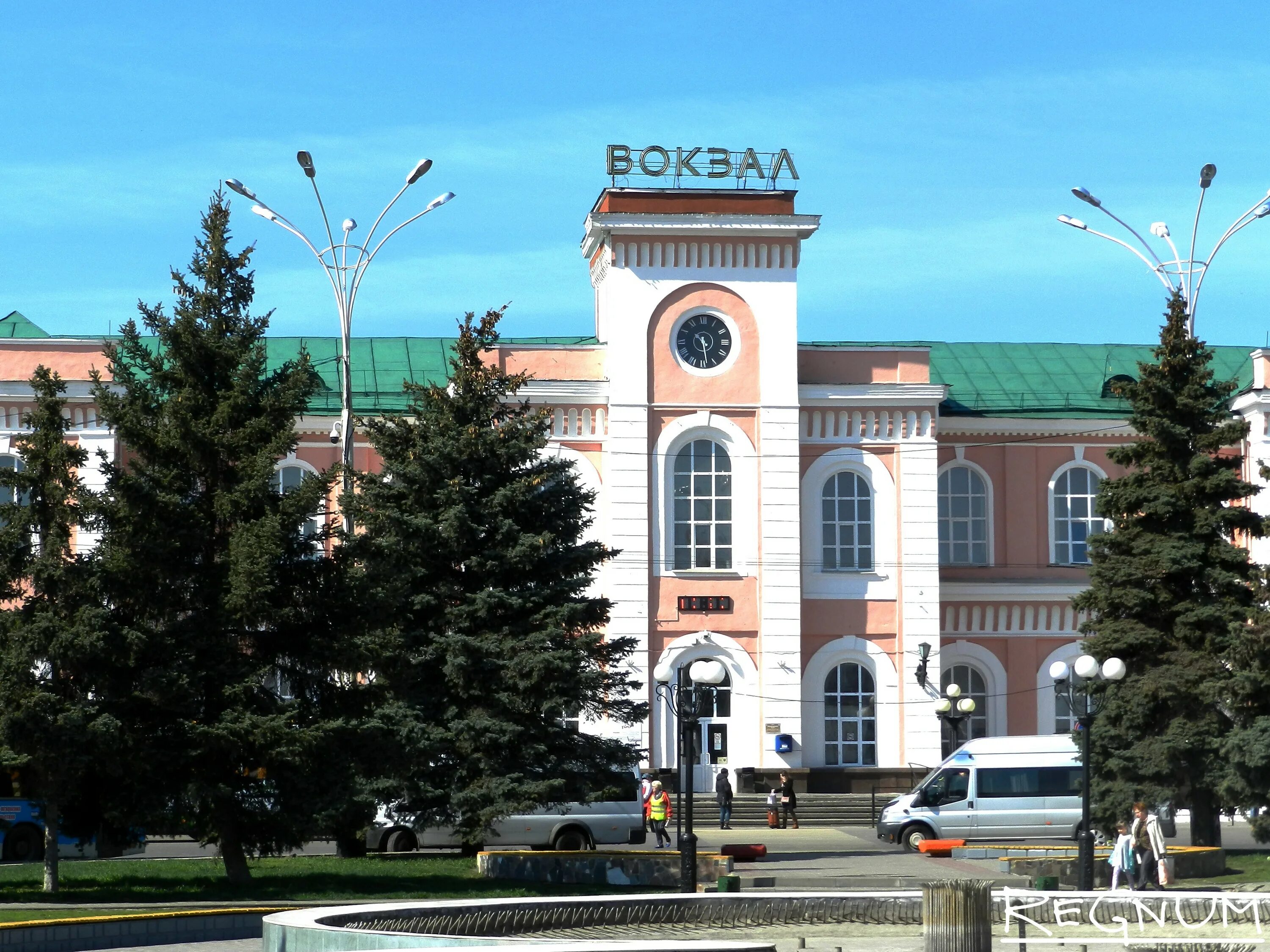 Тамбовский жд вокзал. Ж/д вокзал г. Железнодорожный вокзал тамбов. Тамбов ж д вокзал. Вокзал 1987 тамбов.