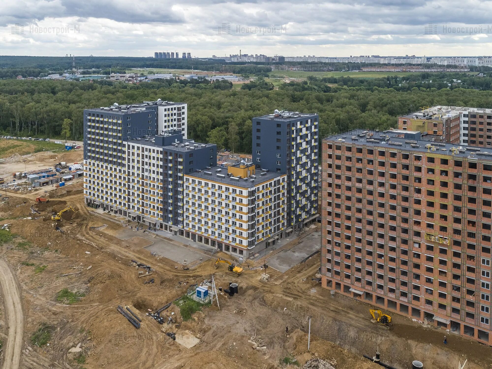 Застройщик гранель жк. ЖК москвичка. ЖК живописный Гранель. Строительная компания Гранель. ЖК новая Рига Гранель.