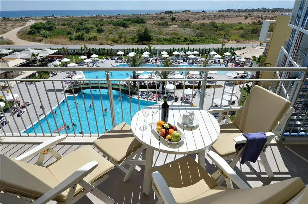 Barut goia 5 турция. Barut Sunwing Side Beach 4. Барут Санвинг Сиде Турция. Barut Sunwing Side Beach 5*. Barut Sunwing Side 4* (Манавгат).