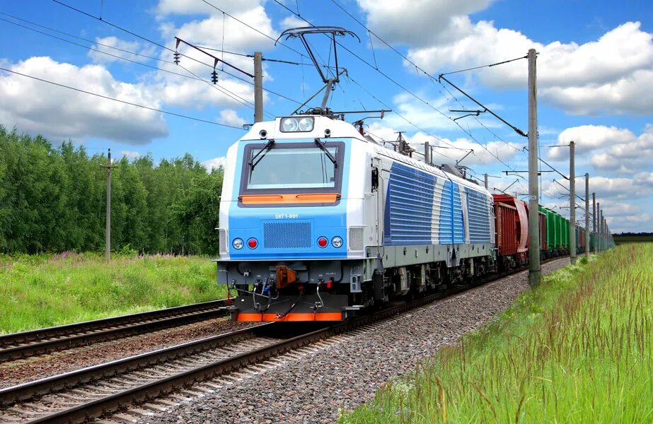 Можно ли на поезде в белоруссию. Белорусские железные дороги. Белорусские поезда. Белорусская железная дорога грузовые поезда. Белорусская железная дорогая.