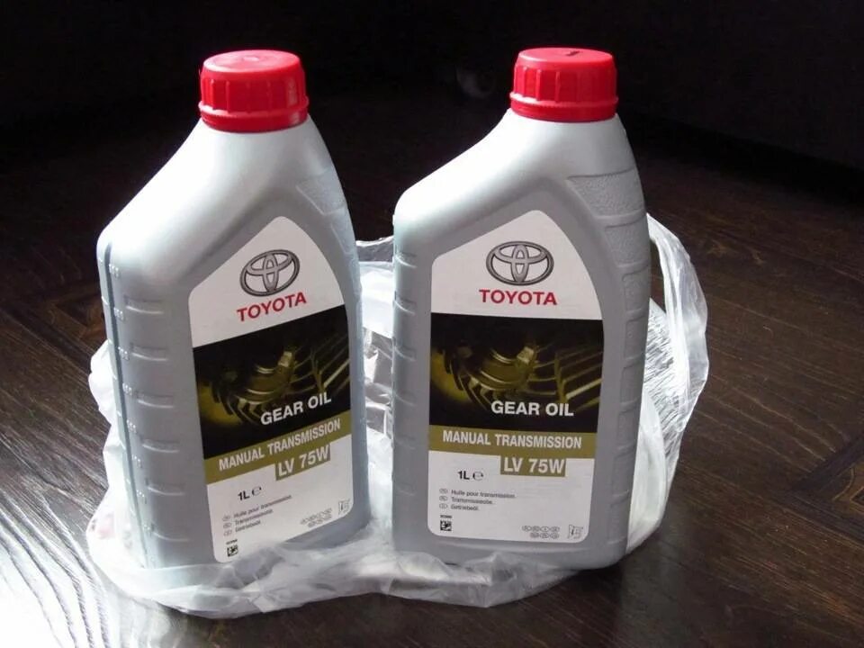 Масло мкпп toyota. Тойота getriebeoil lv 75w. toyota lv 75w артикул. toyota lv 75w mt. toyota 08885-81001 getriebeoil lv 75w.