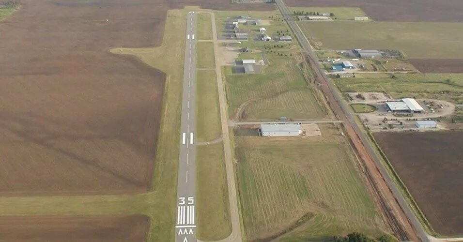 Мыс канаверал космодром. Древний аэродром в гамбии. Взлетная полоса. Впп из травы. Ивпп и гвпп.