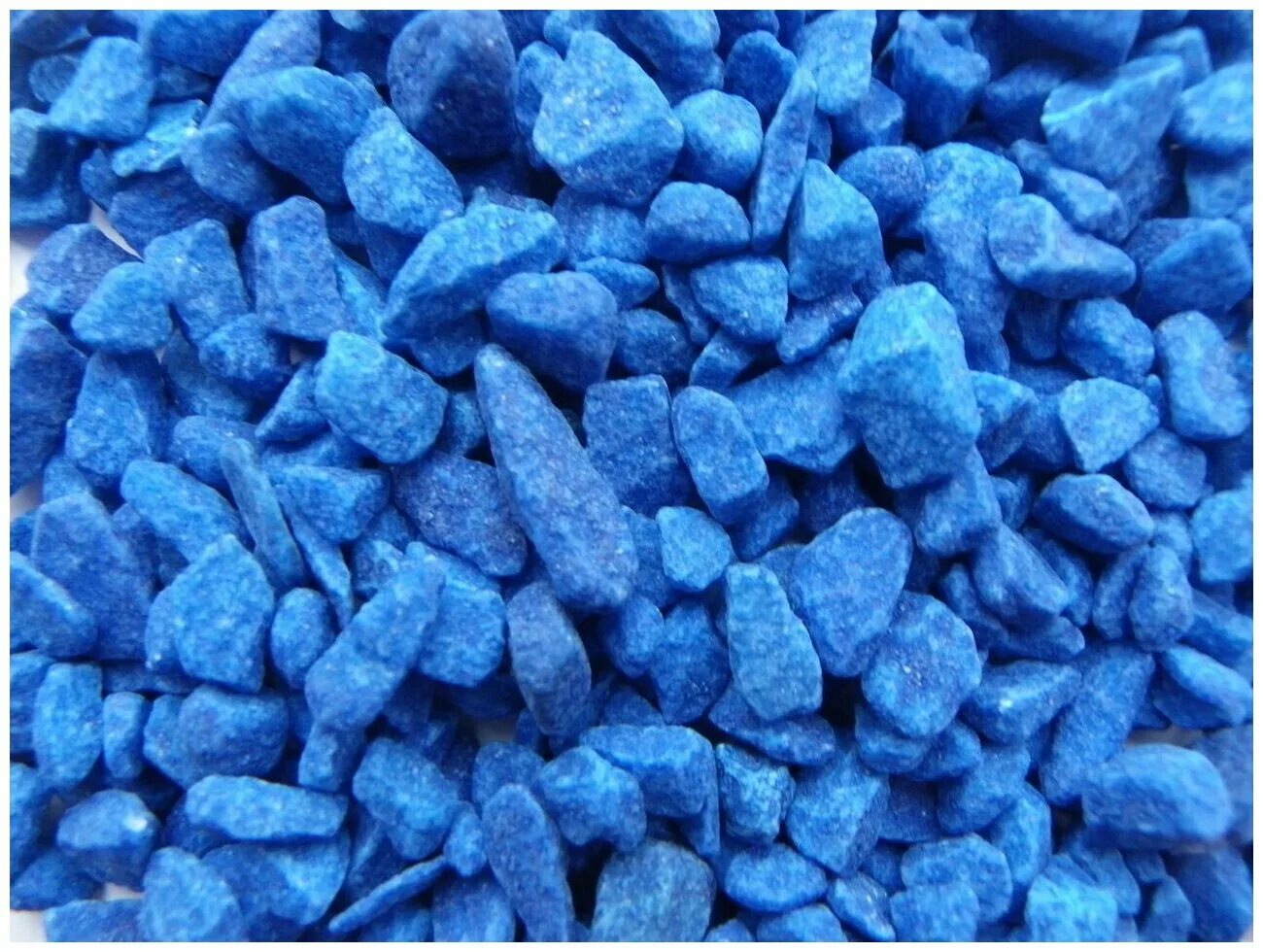 Синий грунт. Грунт тритон синий 800г. Грунт тriton "белый" блестящий, 800 г. Цветной грунт. 5-8 мм).