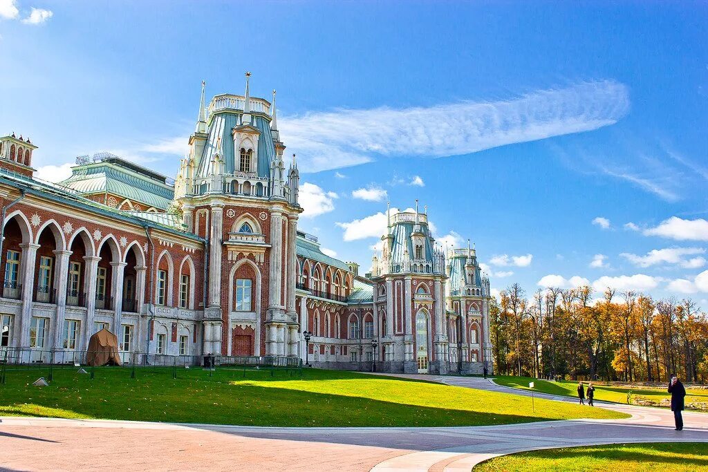 Включи царицыно. Дворцовый комплекс Царицыно в Москве – Баженов. Царицыно дворец Екатерины. Усадьба Царицыно (Архитектор в.и. Баженов). Ансамбль Царицыно Баженов.