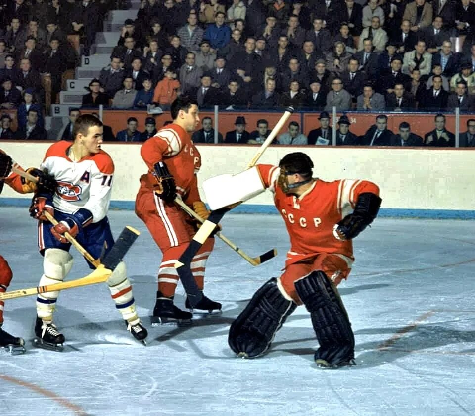 Дивизионы хоккея с шайбой. 1975 Хоккей СССР Канада. Суперсерия 1972 Драйден. Хоккей суперсерия 1972.