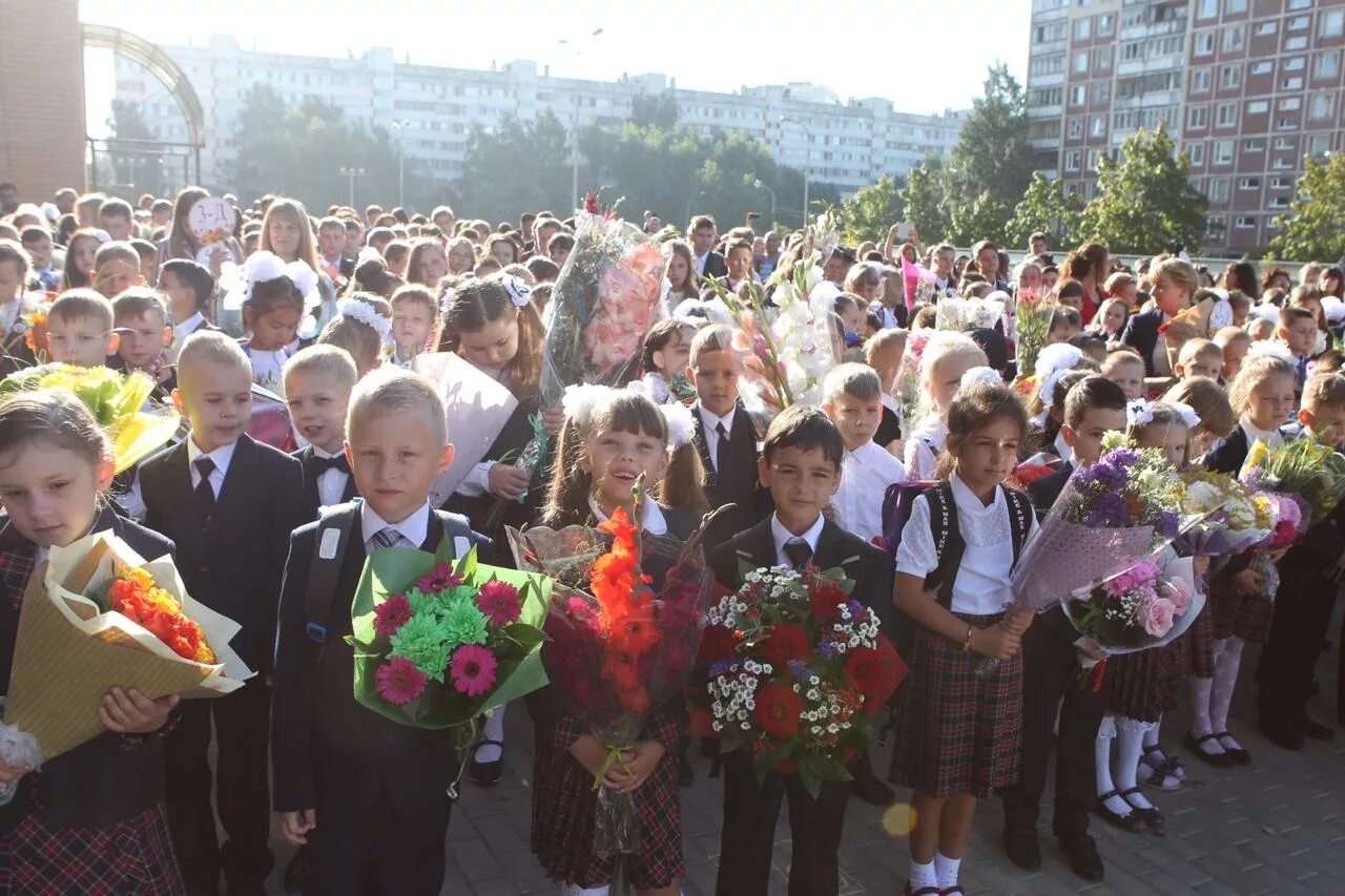 Школа 110 Санкт-Петербург. Школа 110 на поэтическом бульваре. 110 Школа Выборгского. Школа 110 Выборгского района Санкт-Петербурга поэтический бульвар. Санкт петербург школа 110