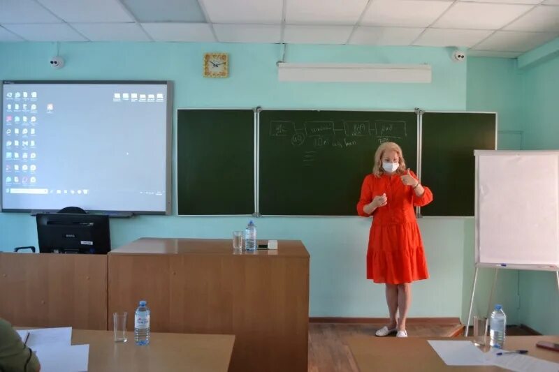 Сайт гимназии 11 елец. Гимназия 11 елец. гимназия 11 елец учителя. директор 11 гимназии елец.