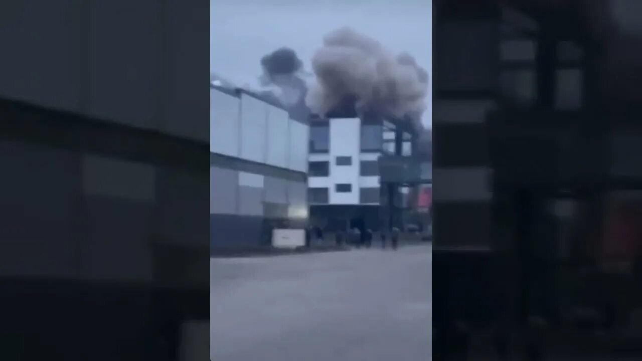 Нападение россии видео. Аэропорт Ивано Франковск взорвали. Удар по аэродрому Ивано-Франковск. Ивано Франковск взрыв аэропорта.