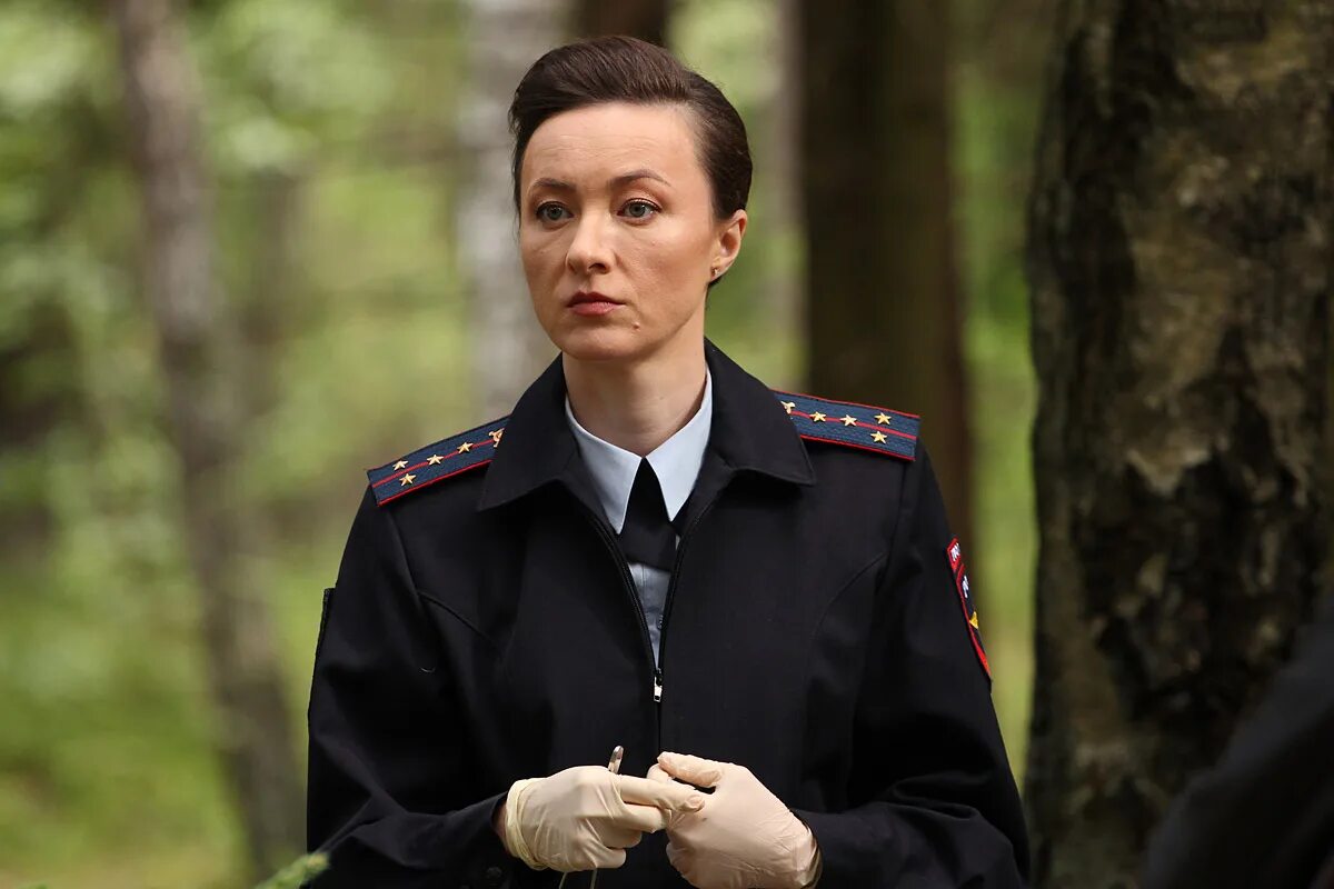 русский детектив логотип. алекс лютый сериал 2020. эксперт сериал 2021. детективные сериалы устиновой 2022. лучшие детективы российские 2021.