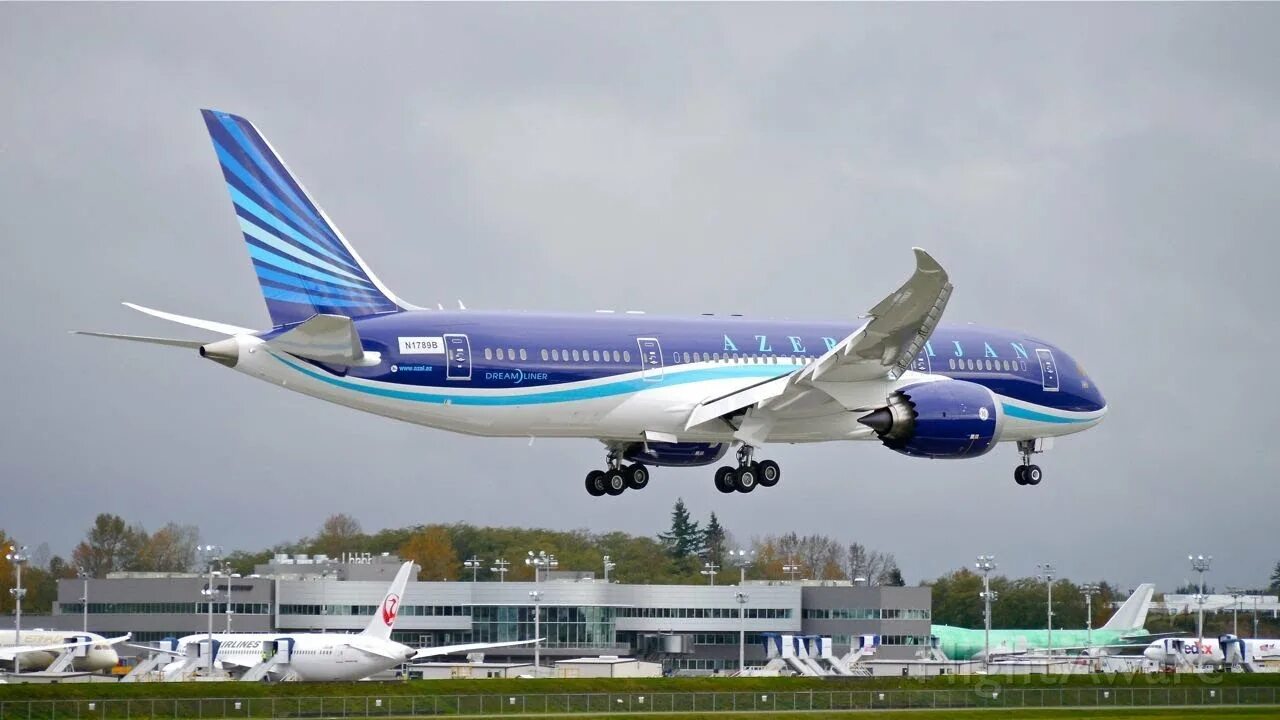 J2 azal. Боинг 787 azerbaijan airlines - azal. boeing 787-800 azal. azal боинг 747. boeing 737 azal.