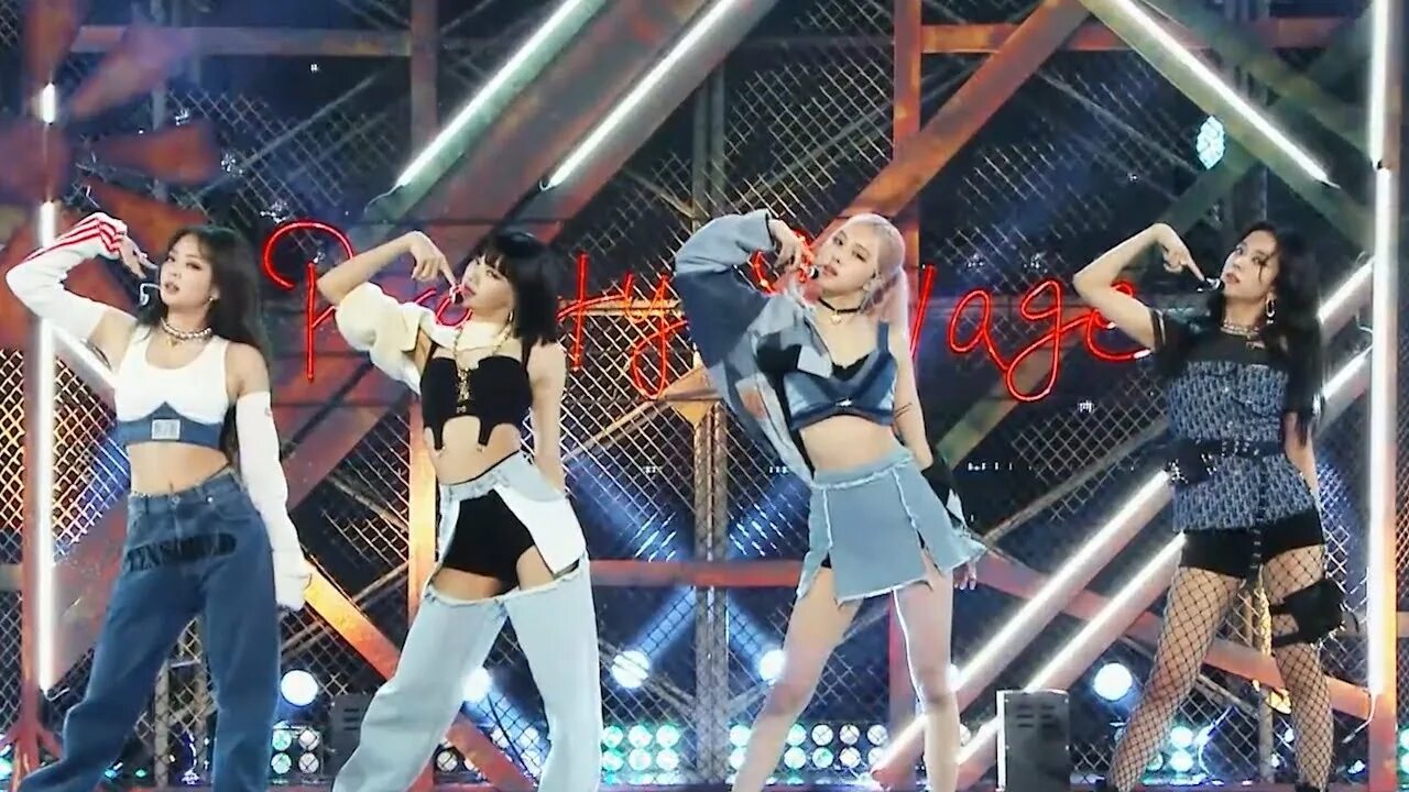 Blackpink песня lovesick girls. Дженни pretty savage. блэкпинк претти савэдж. blackpink pretty savage jennie. дженни из блэкпинк pretty savage.