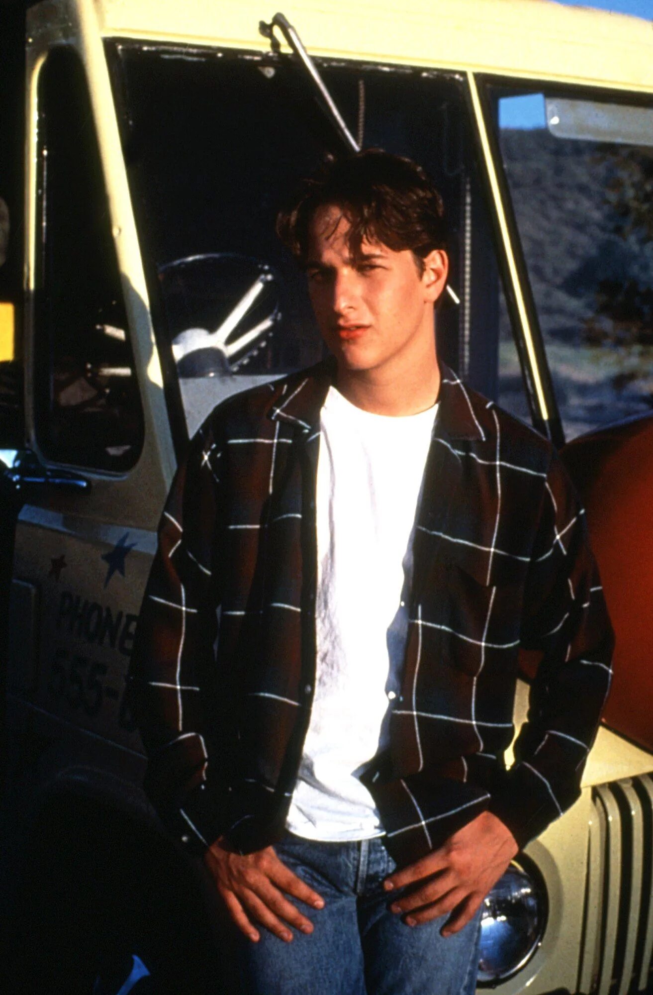 Over 90. Нокс оверстрит общество мертвых поэтов. Josh Charles 1989.