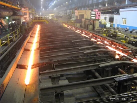 завод нефтепромыслового оборудования уником первоуральск.