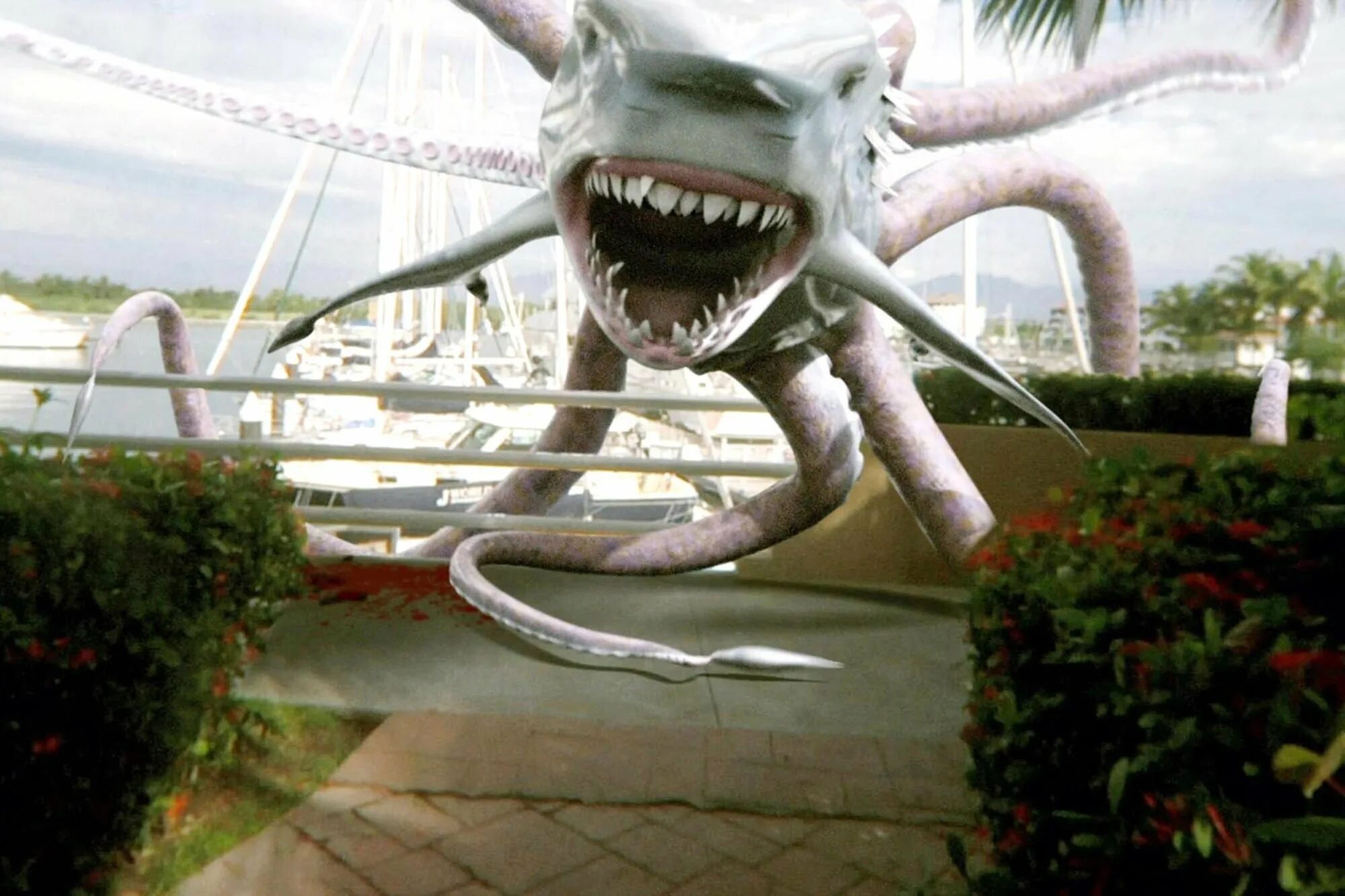 Акула осьминог. Акула осьминог против китоволка. Кракен vs sharktopus. Акула осьминог. Акула осьминог.