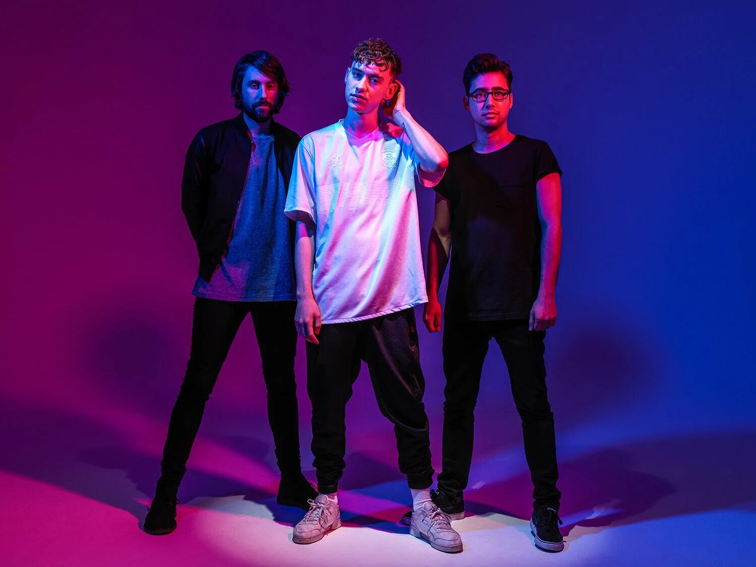 Years & years британский музыкальный коллектив. Years fotos. Annum группа. Hattary группа. King певец years.