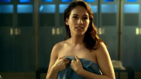 Amy Jo Johnson - Flashpoint s04e01 (2011) HD 1080p.
