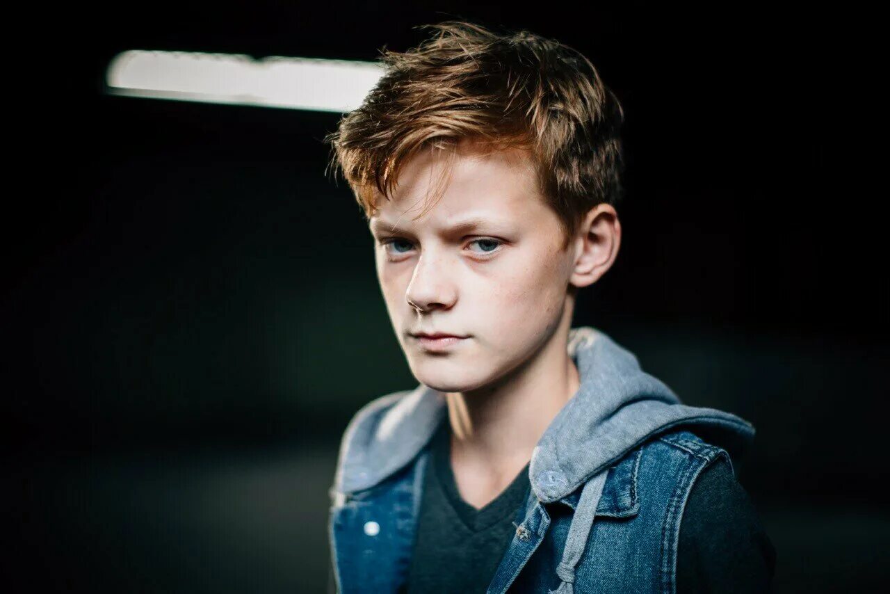 Грютер эндрю. Gruter andrew. актер кори грютер-эндрю. кори грютер-эндрю 2025. кори грютер-эндрю сотня.