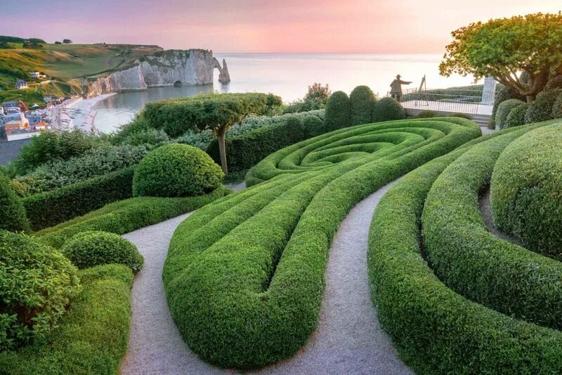Сад les jardins d’etretat. Сад les jardins d etretat. Сады этрета франция. Etretat франция сады. Les jardins d’etretat этрета.