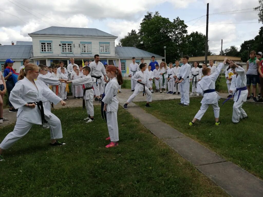 Лагерь дружба 2019. Лагерь дружба малоярославец. Малоярославец калужская область лагерь дружба. Лагерь малоярославец. Магистраль лагерь ржд малоярославец.