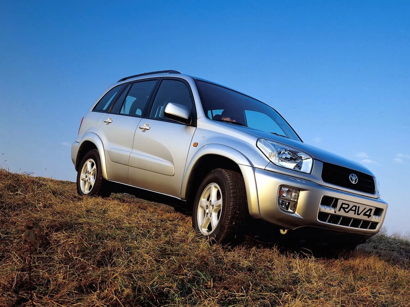 Toyota rav4 2000. Тойота рав 4 2000. Toyota RAV 4 II. Тойота рав 4 2000-2003.