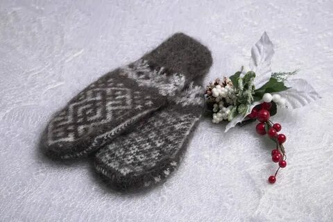 Пуховые варежки