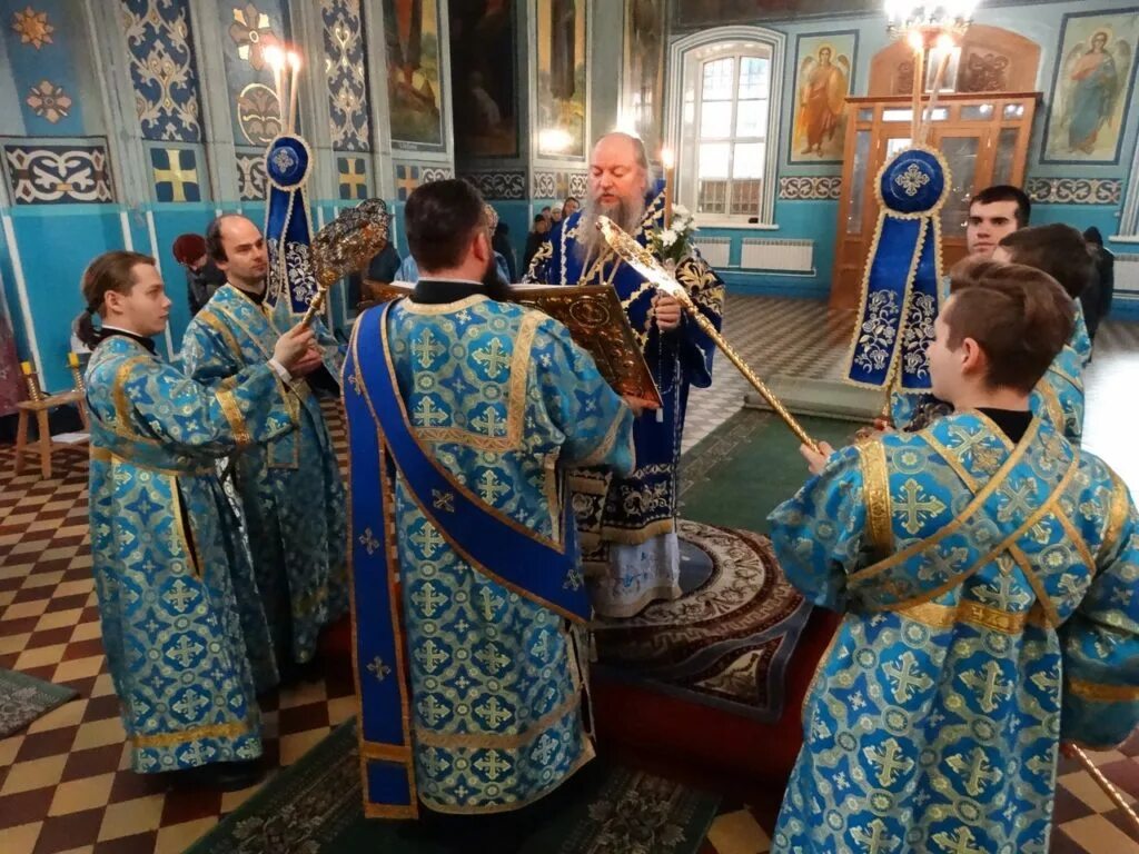 Всенощное бдение на благовещение. С праздником Благовещения Пресвятой Богородицы. Храм Благовещения Пресвятой Богородицы. С благовещенским праздником.