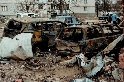 Вокруг покоящегося