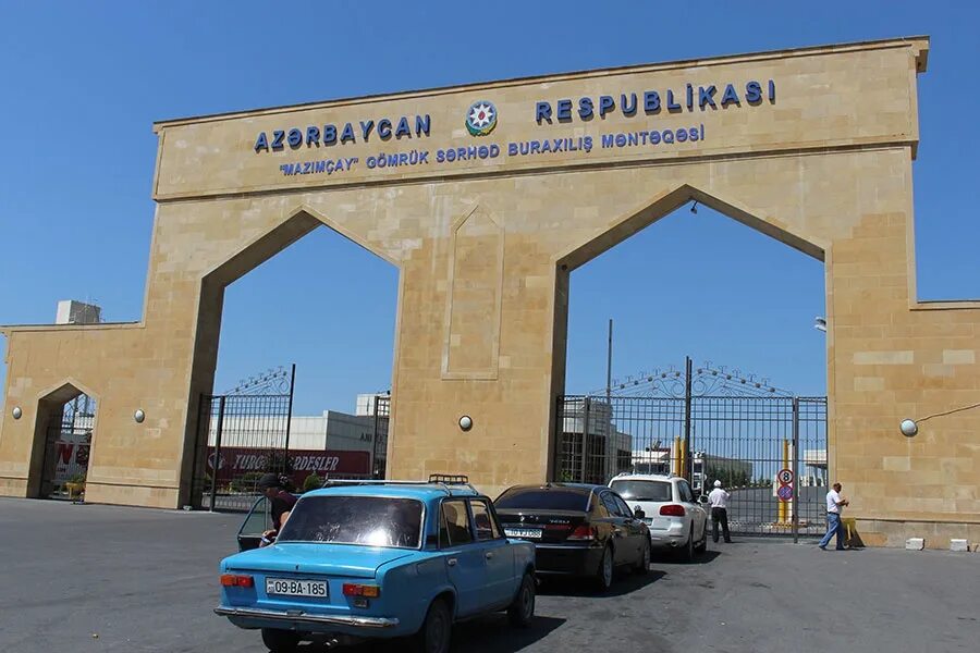 Азербайджан русский граница. Азербайджан русский граница. Граница между дагестаном и азербайджаном. Азербайджан русский граница. Азербайджан русский граница.