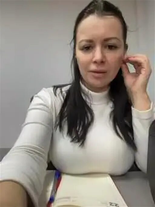 Записи приватов с бонгакамс. Brenda_kiska бонга. Webcam модель madelynn. Brenda_kiska видео. Hold-me-tight записи приватов.