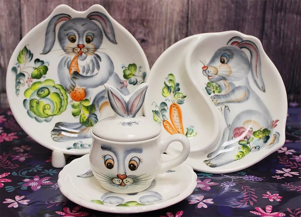 керамическая фаянсовая посуда. фарфоровая посуда. необычная керамическая посуда. форфор оянсовая посуда. керамическая фаянсовая посуда.