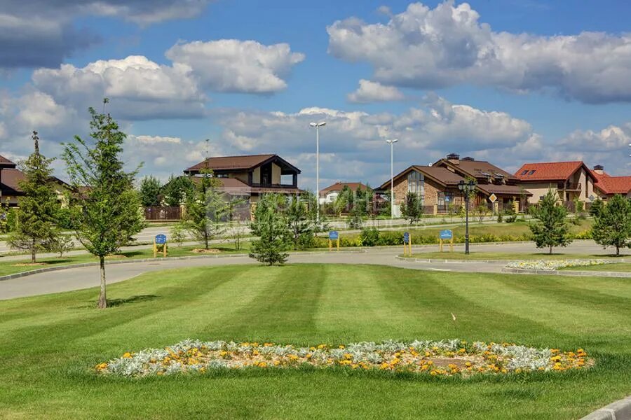 завидово кантри клаб коттеджный поселок. завидово коттеджный поселок. коттеджный поселок завидово тюмень. завидово коттеджный поселок верхняя пышма. завидово коттеджный поселок.