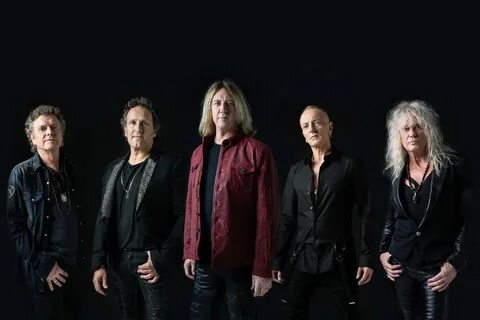 Def leppard gets rocked