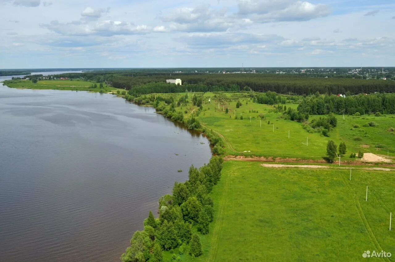 Дивеево городище. Дивеево городищеярославль. Смоленская церковь диево городище. Некрасовское волга. Парк-отель диево-городище ярославль.