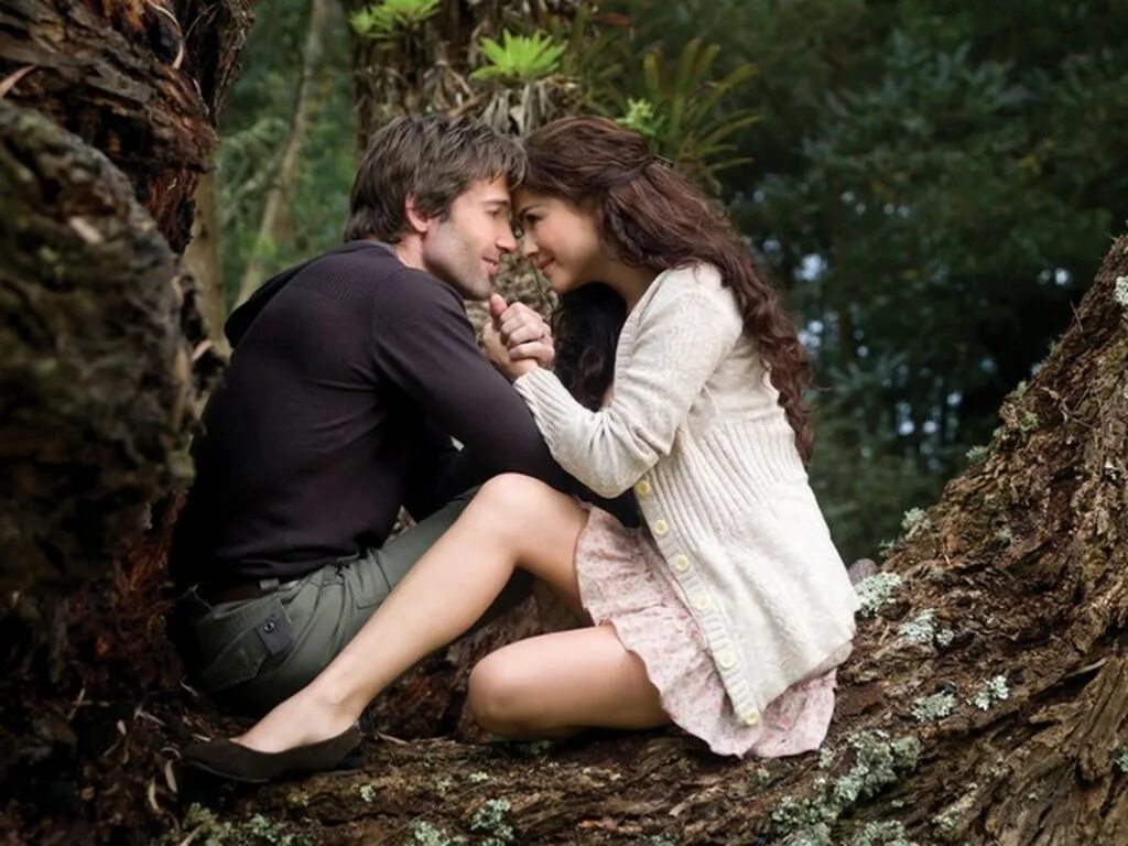 Нежданная встреча. Любовь подростков в лесу. Случайная встреча любовь.