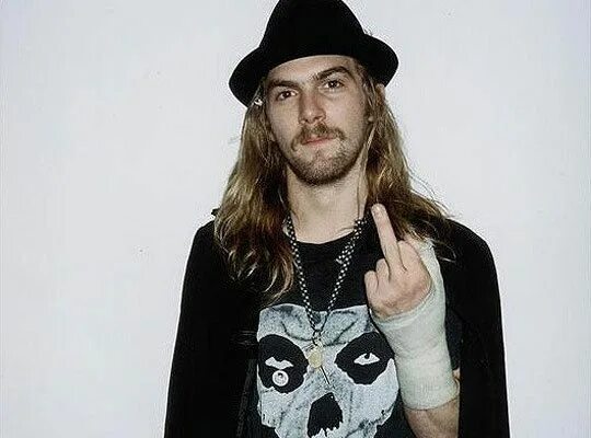 Дэш сноу картины. Дэш сноу. Дэш сноу фотографии. Дэш сноу. Дэш сноу.