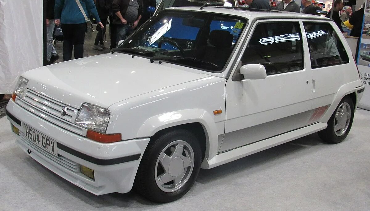 Renault 5 gt Turbo. Renault super 5. Renault 5 Turbo 2. Reno Turbo ev. Супер 5 часов