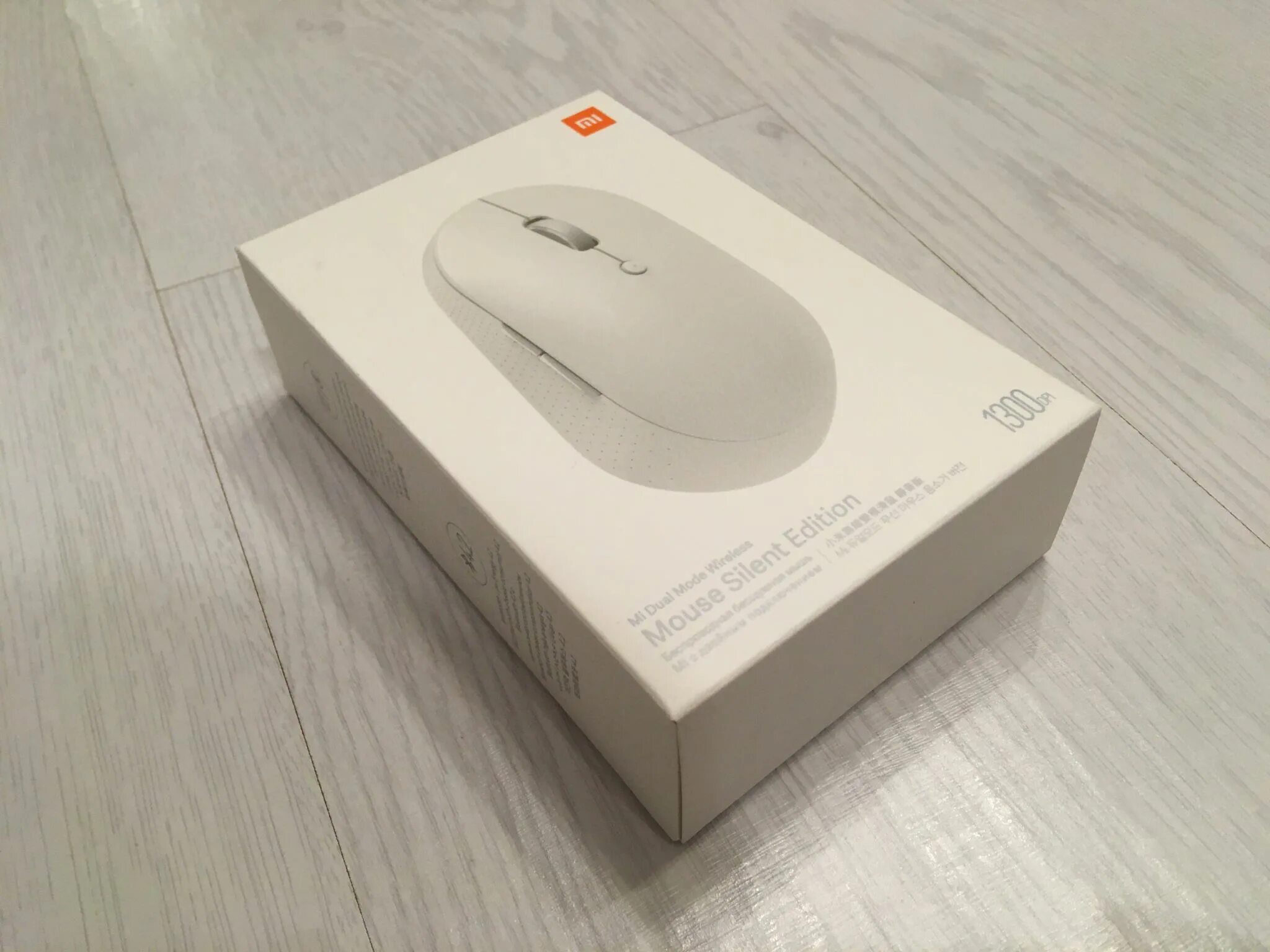 Xiaomi mi Dual Mode Wireless Mouse Silent Edition (White) hlk4040gl. Mi Dual Mode Wireless Mouse Silent Edition (White). Xiaomi mi Dual Mode Wireless Mouse Silent Edition White. Xiaomi mi Dual Mode Wireless Mouse Silent Edition. Беспроводная мышь xiaomi silent edition