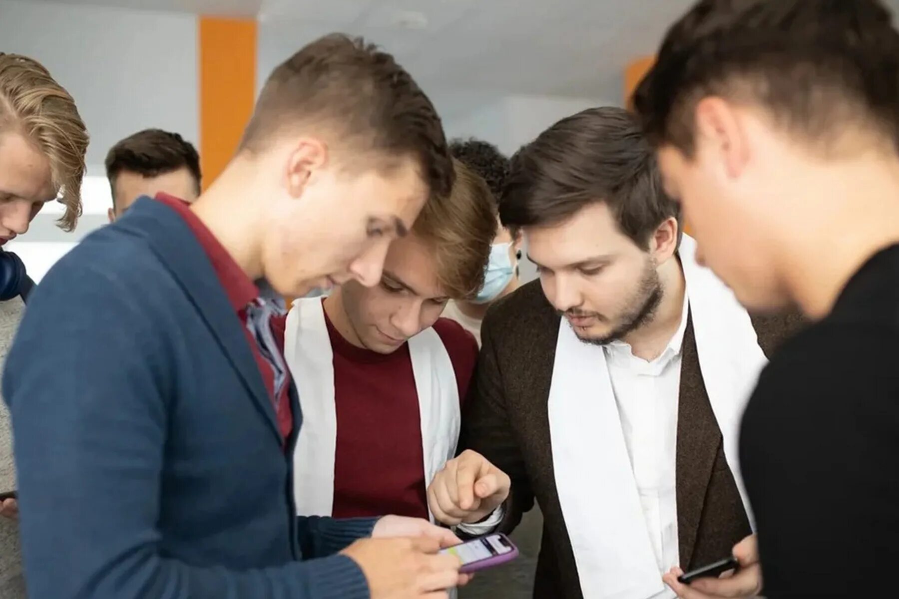 Поддержка студентов проект. Студенты стартап. стартап проекты для студентов. конкурс студенческий стартап. конкурс студенческих стартапов 2025.