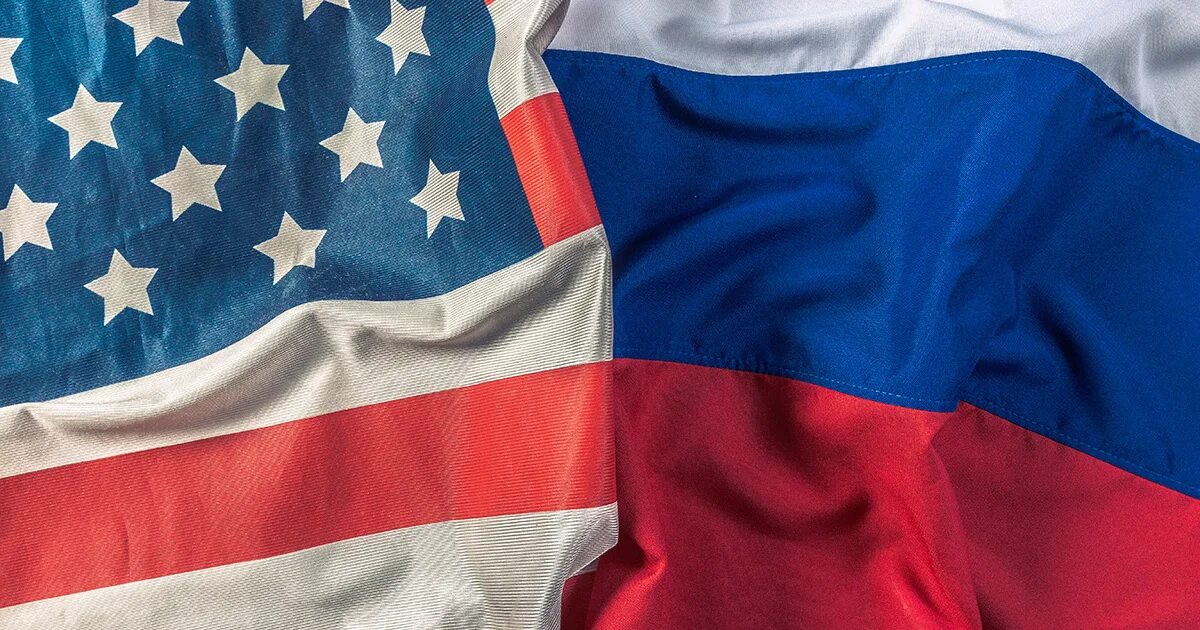 К чему приведет россия и сша. США РФ флаг. Флаг России и США. Россия и США. США против РФ.