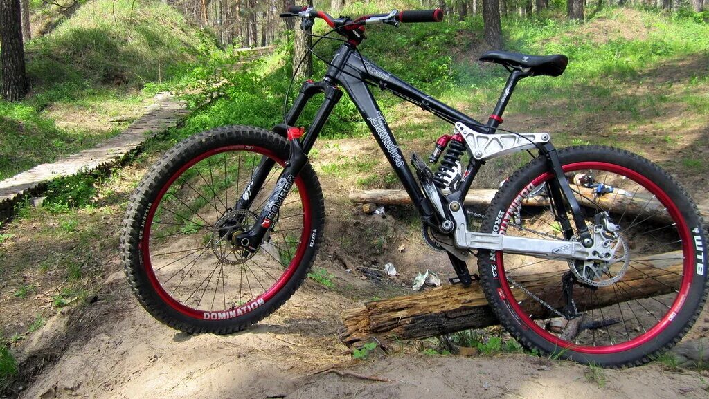 Bike x75. Фрирайд велосипед. Фрирайд подвес. Банши подвес. 26 Фрирайд байк.